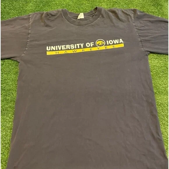 Vintage Iowa Hawkeyes shirt mens XL black yellow football long sleeve Y2K 27 - Picture 4 of 12